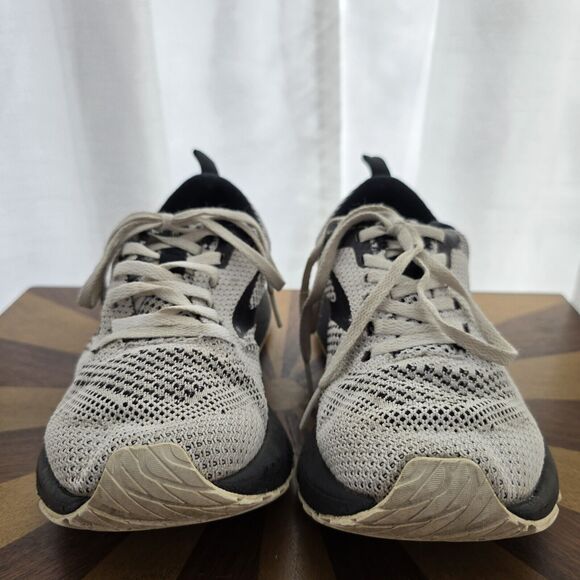 Brooks Revel 5 Womens Sz 6 B Running Shoes White Black Sneakers Athletic Gym Jog - Picture 4 of 13